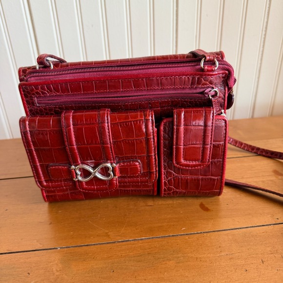 Brighton Handbags - Brighton vintage Red Croc Embossed Leather Heart Purse Adjustable Crossbody